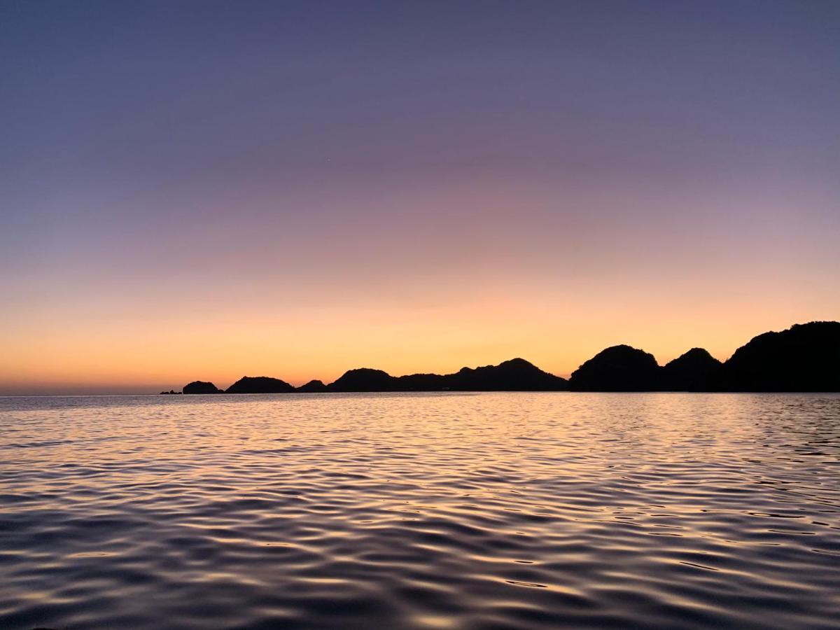Ocean Beach Resort Cat Ba Island Kültér fotó